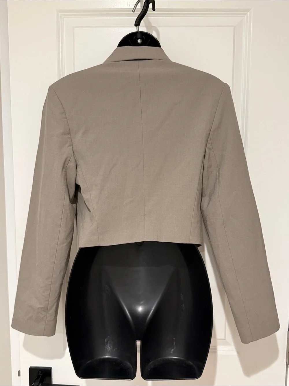 MNG Cropped Utility Jacket