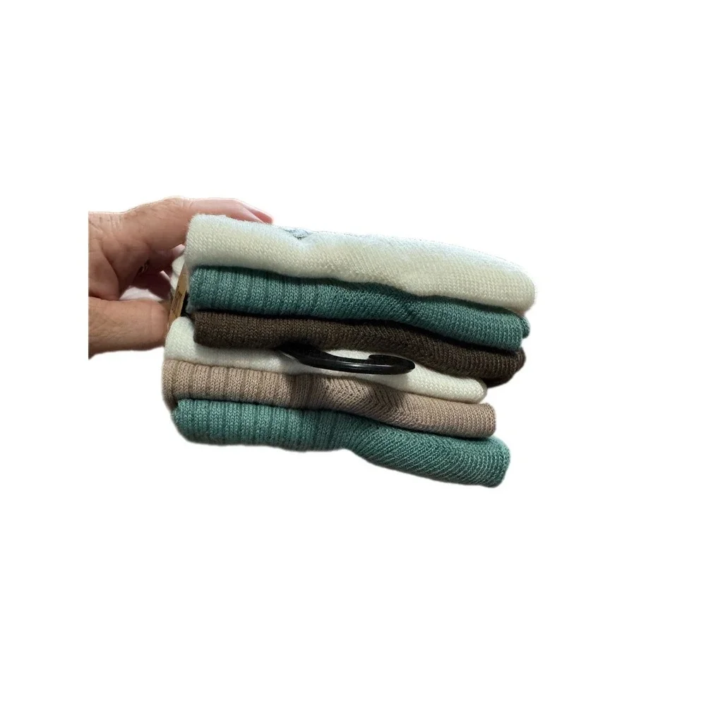 Born crew socks