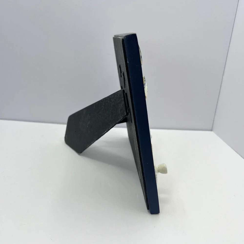 Handmade blue white