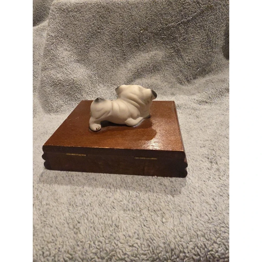 N/A vintage bulldog