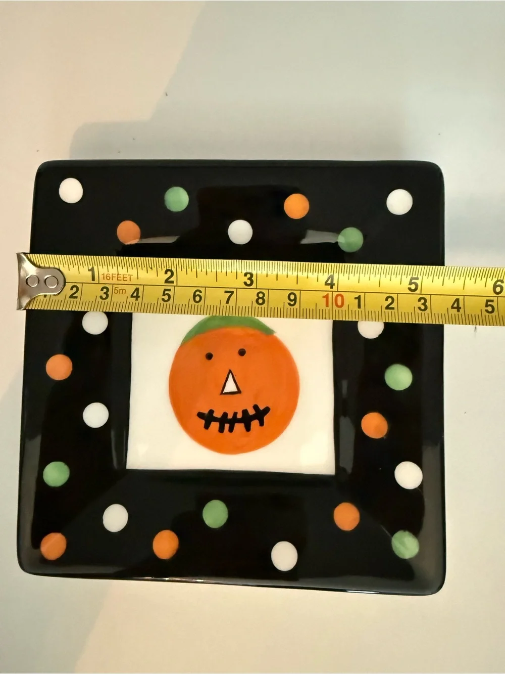 Tag spooky cute