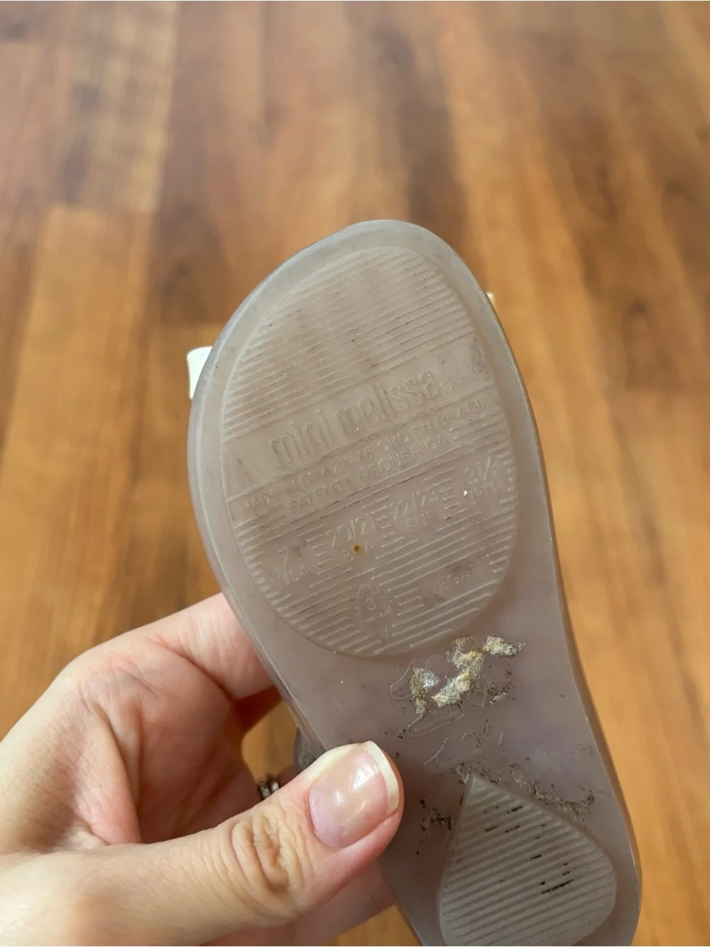 Mini Melissa glossy pale
