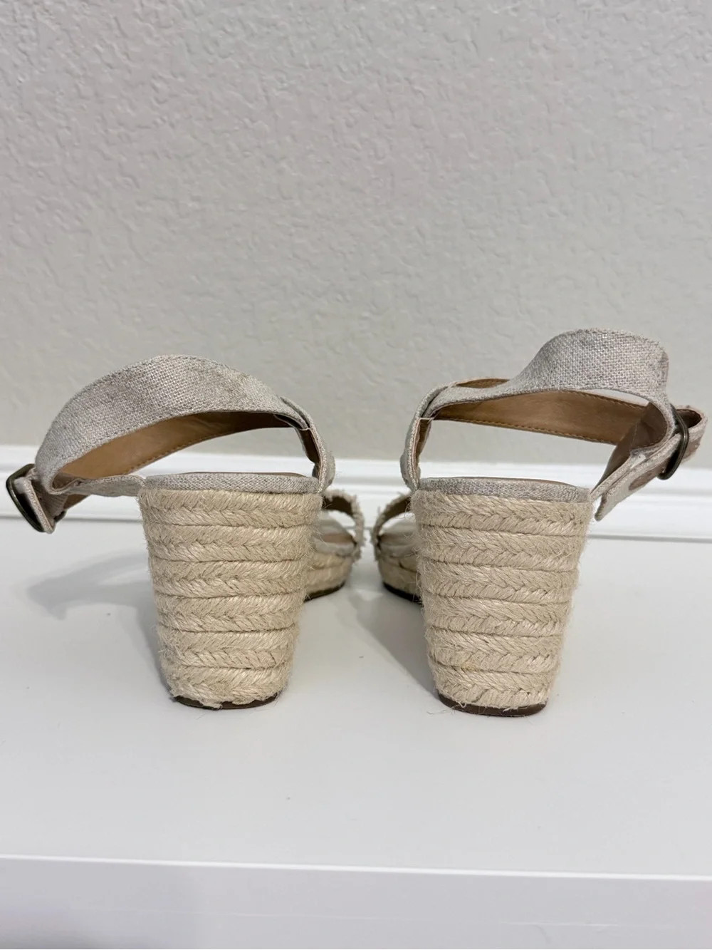 Lucky Brand neutral lucky