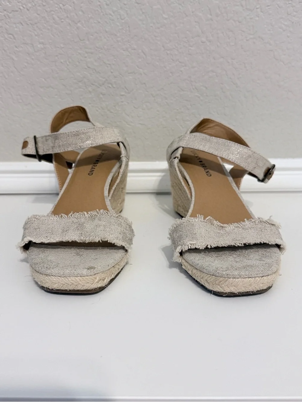 Lucky Brand neutral lucky
