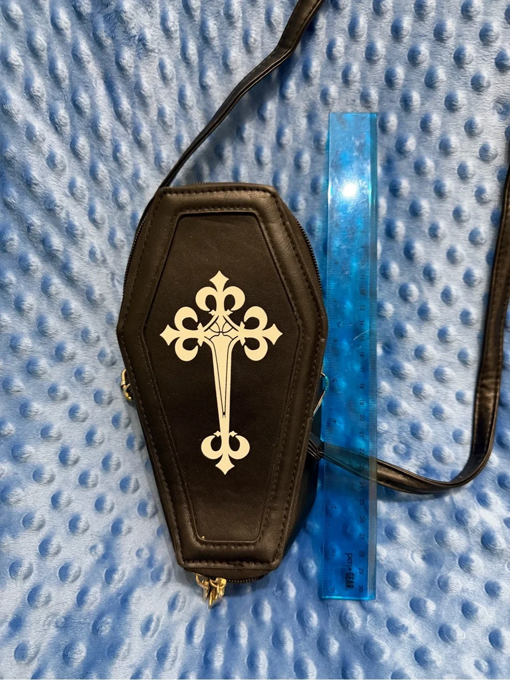 N/A stylish black