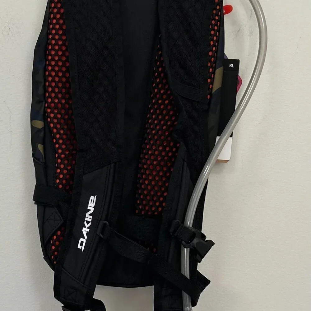 Dakine bring essentials
