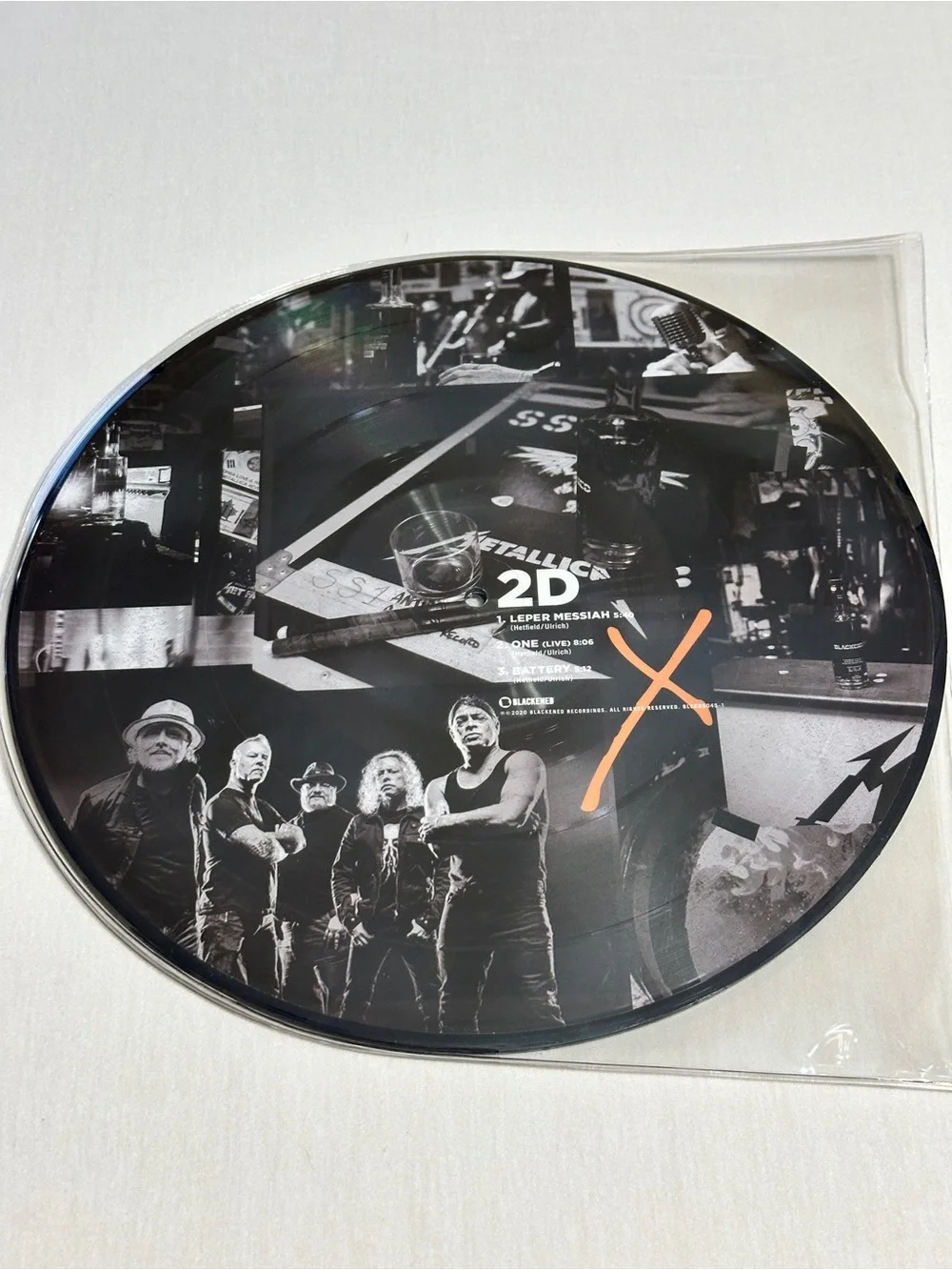 Metallica pictured item