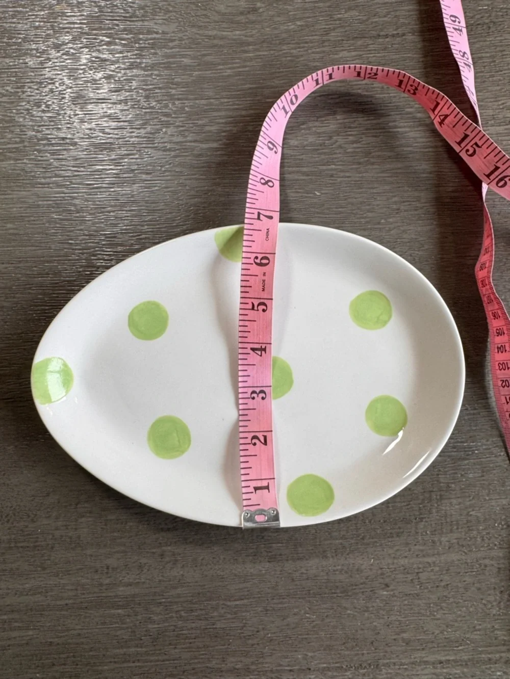 Vintage set plates