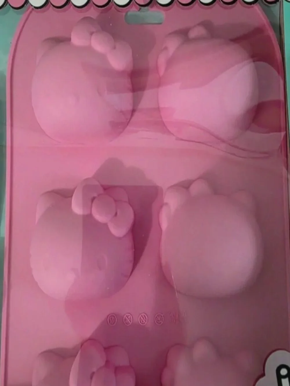 Hello Kitty this cute