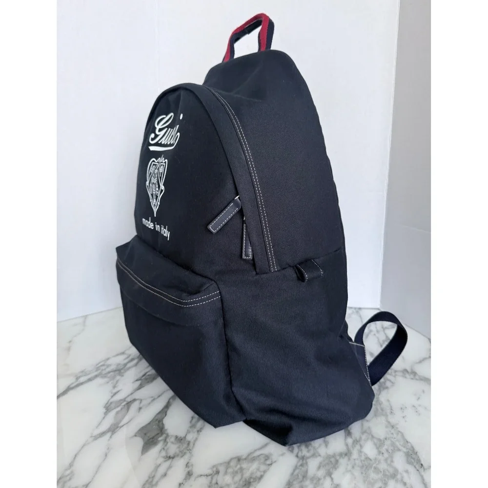 Gucci large crest