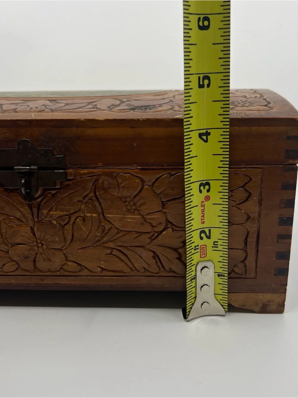 N/A vintage wooden