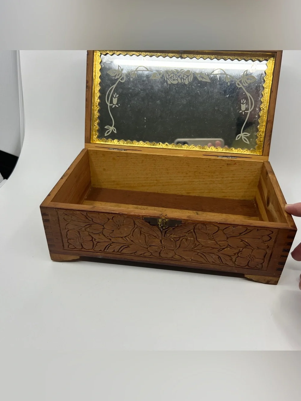 N/A vintage wooden