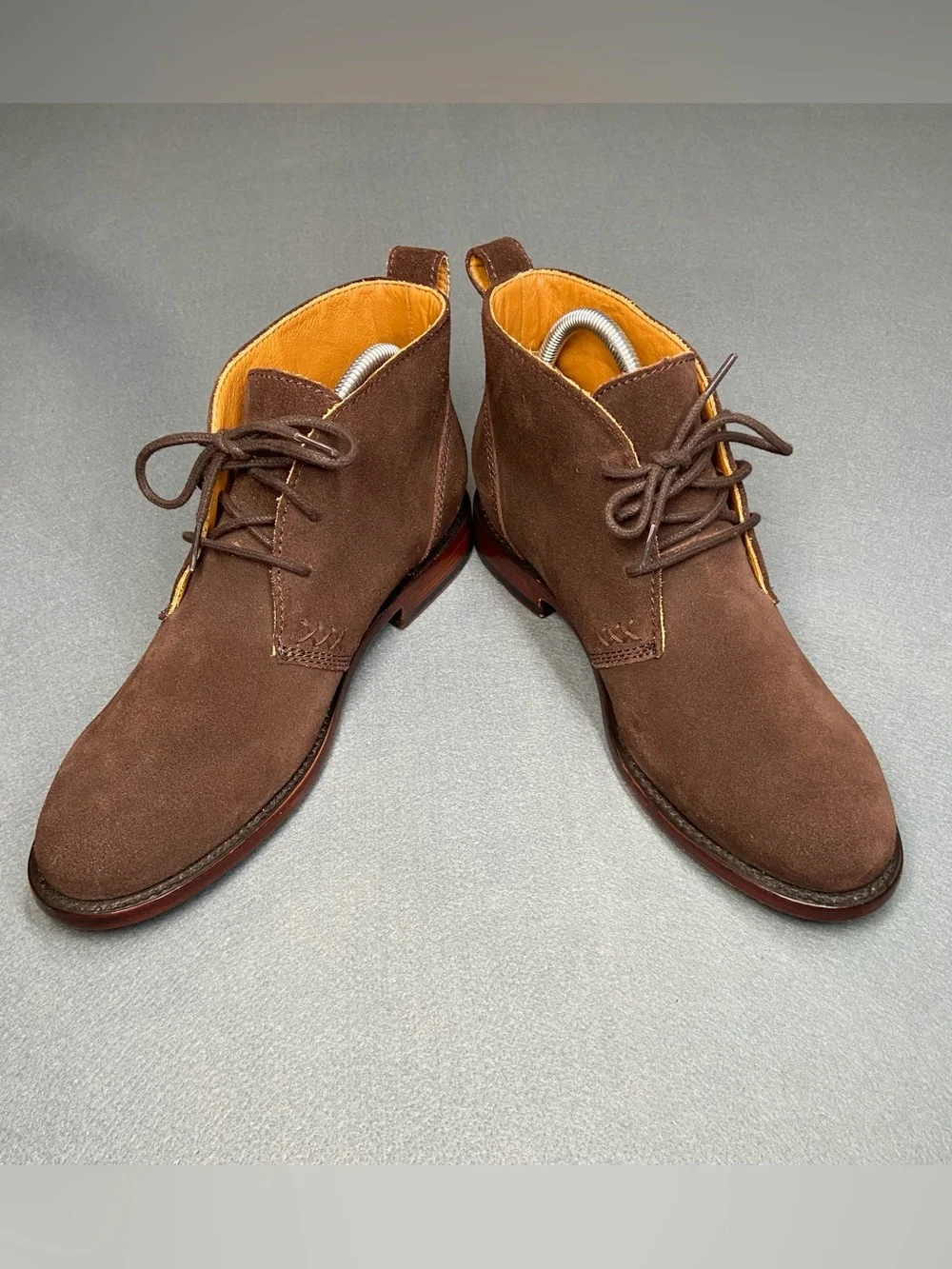 Hevias refined brown