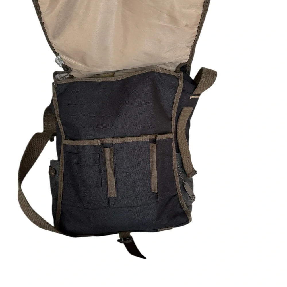 solo urban messenger