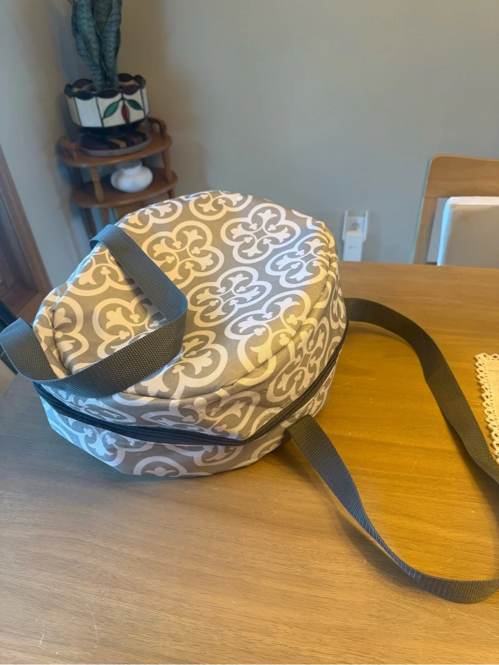 thirty-one round insulated