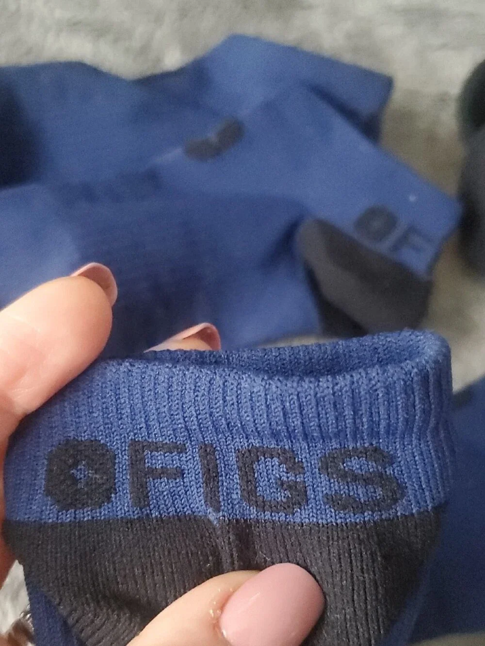 Figs low cut
