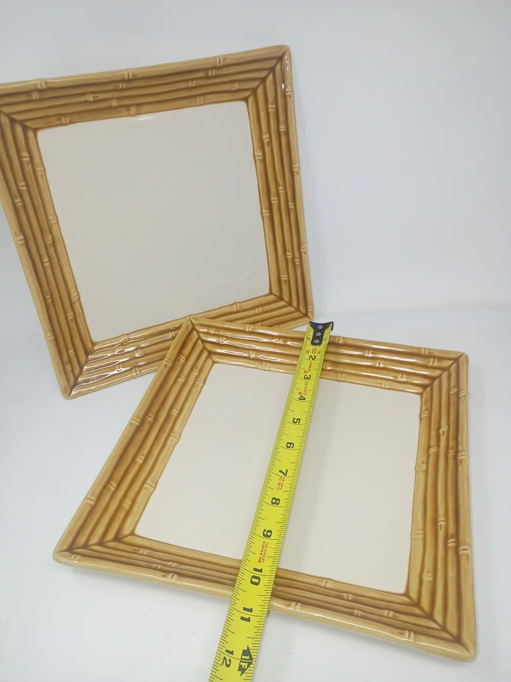 Home Studio elegant square