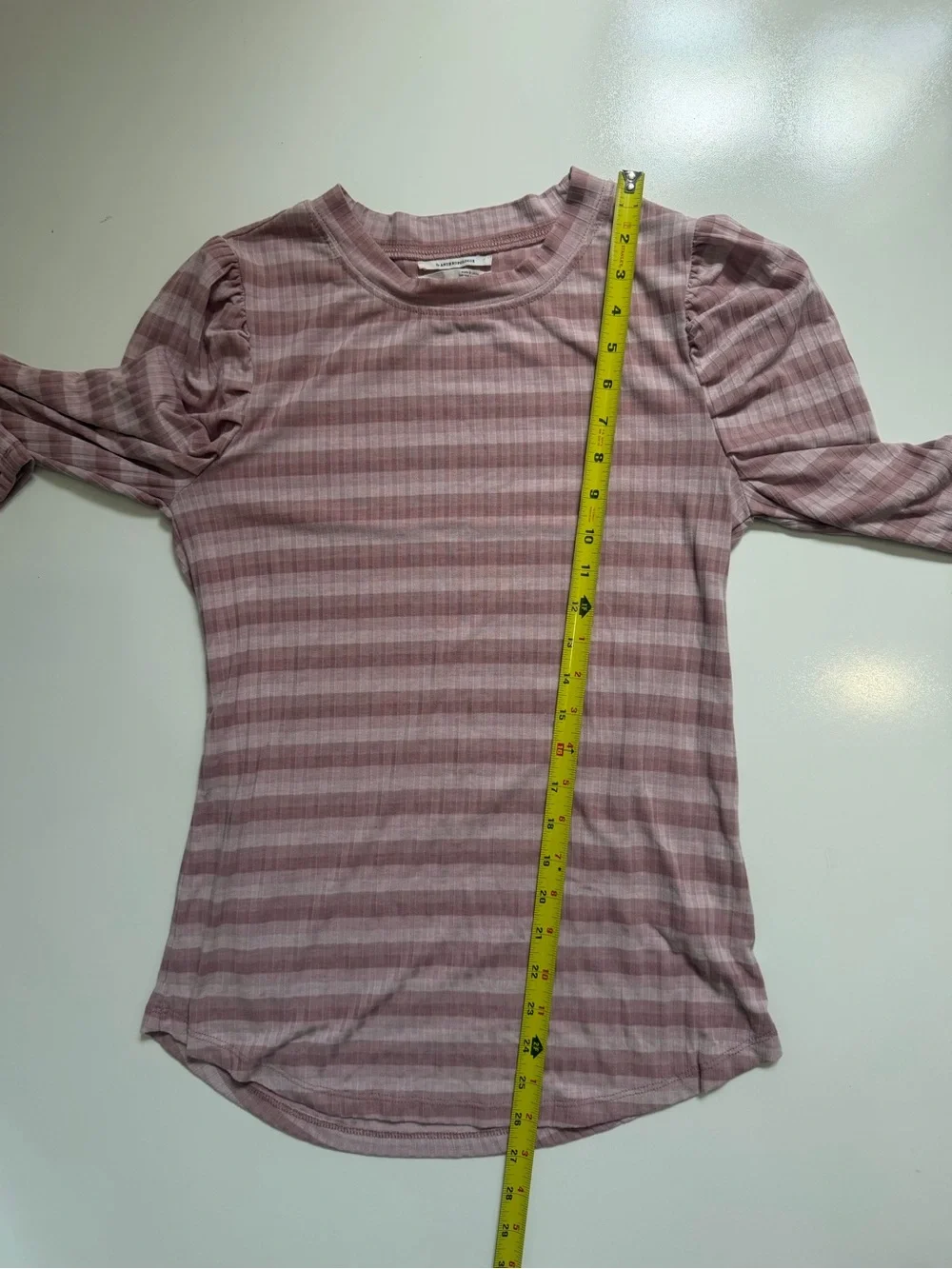 Anthropologie lower features pattern