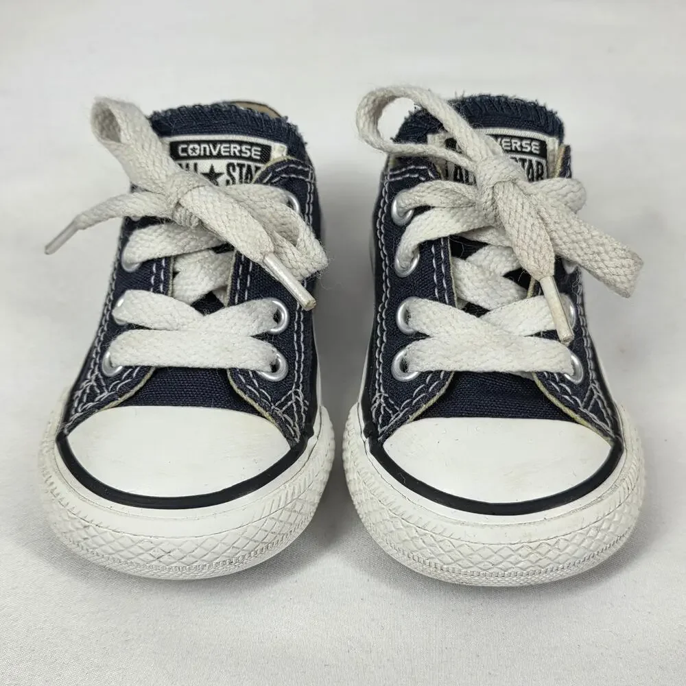Converse infant chuck