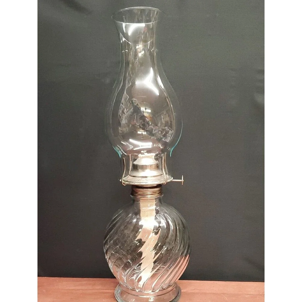 Kaadan Lltd Vintage Swirl Base Hurricane Oil Lamp