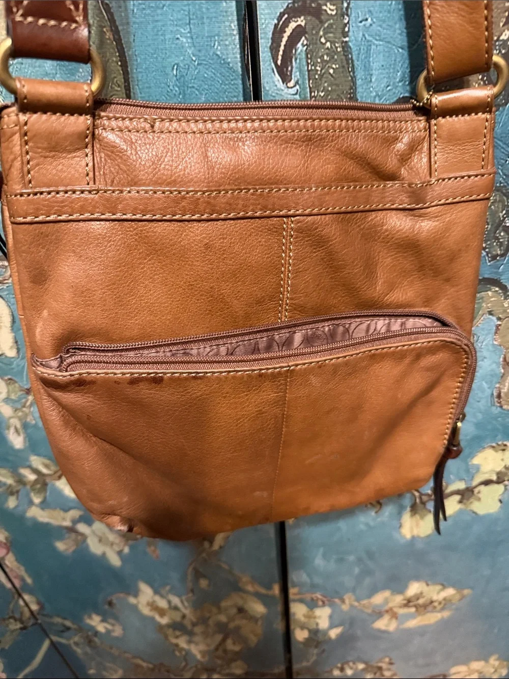 Fossil compact messenger