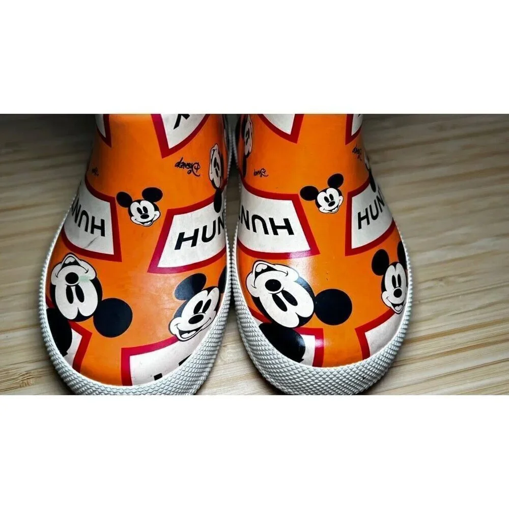 Hunter Kids brighten up
