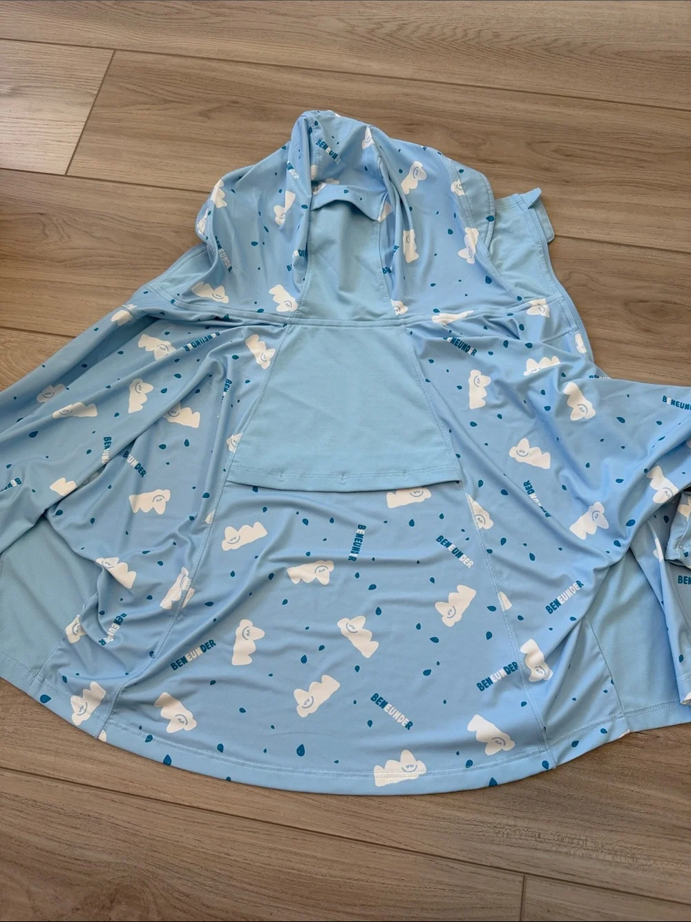 N/A light blue