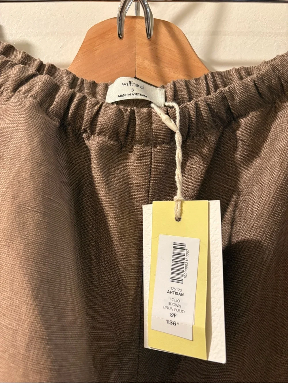 Aritzia nwt high