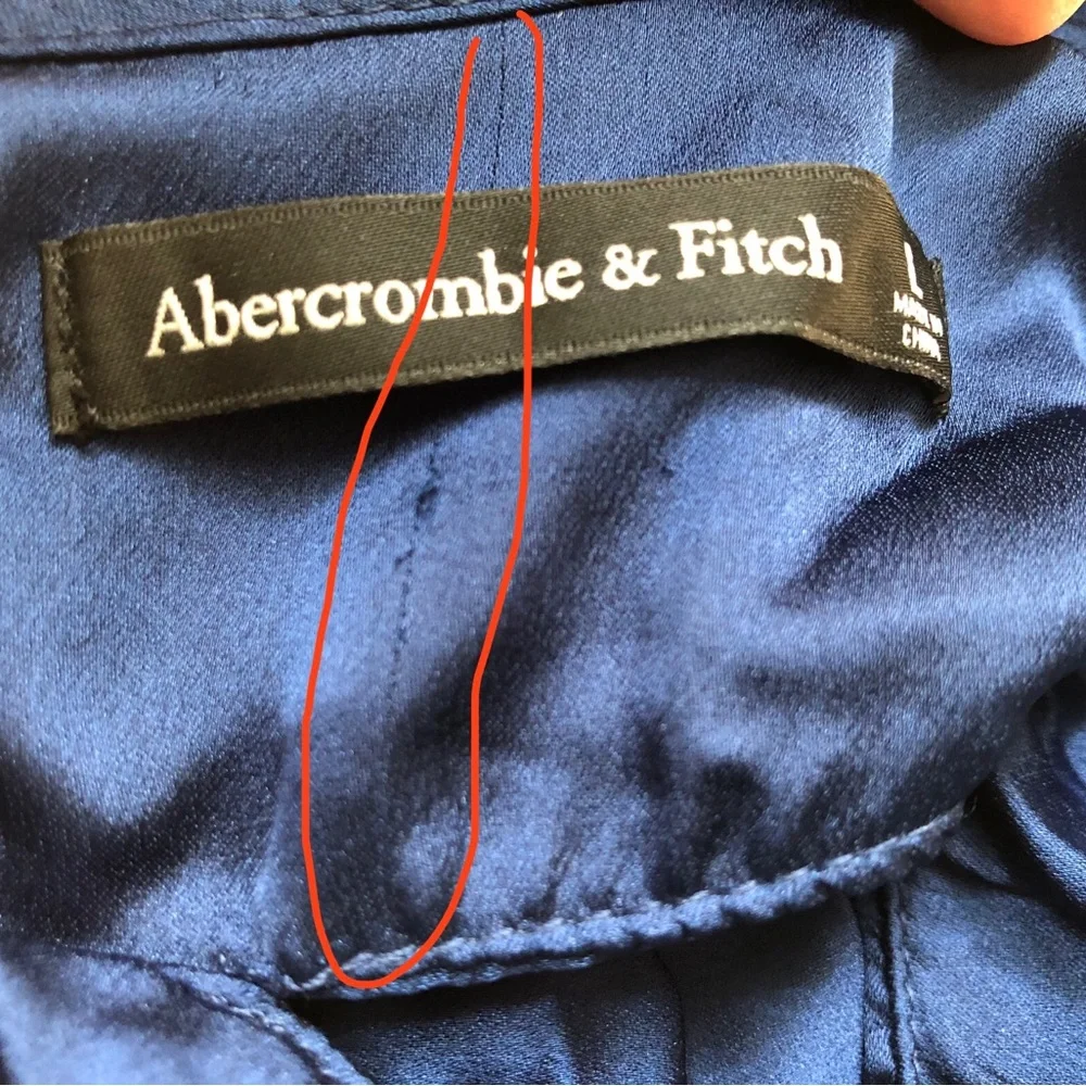 Abercrombie & Fitch sleeveless pleated