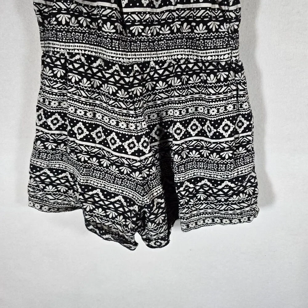 Old Navy Girls Kids Dress with shorts Black White Cotton Size L (10-12)