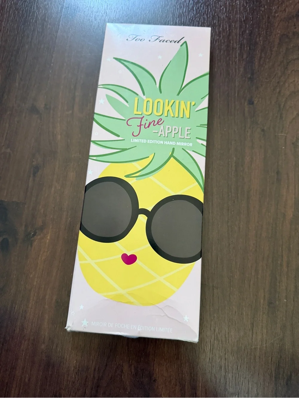 Too Faced Pineapple Hand Mirror - Yellow & Green