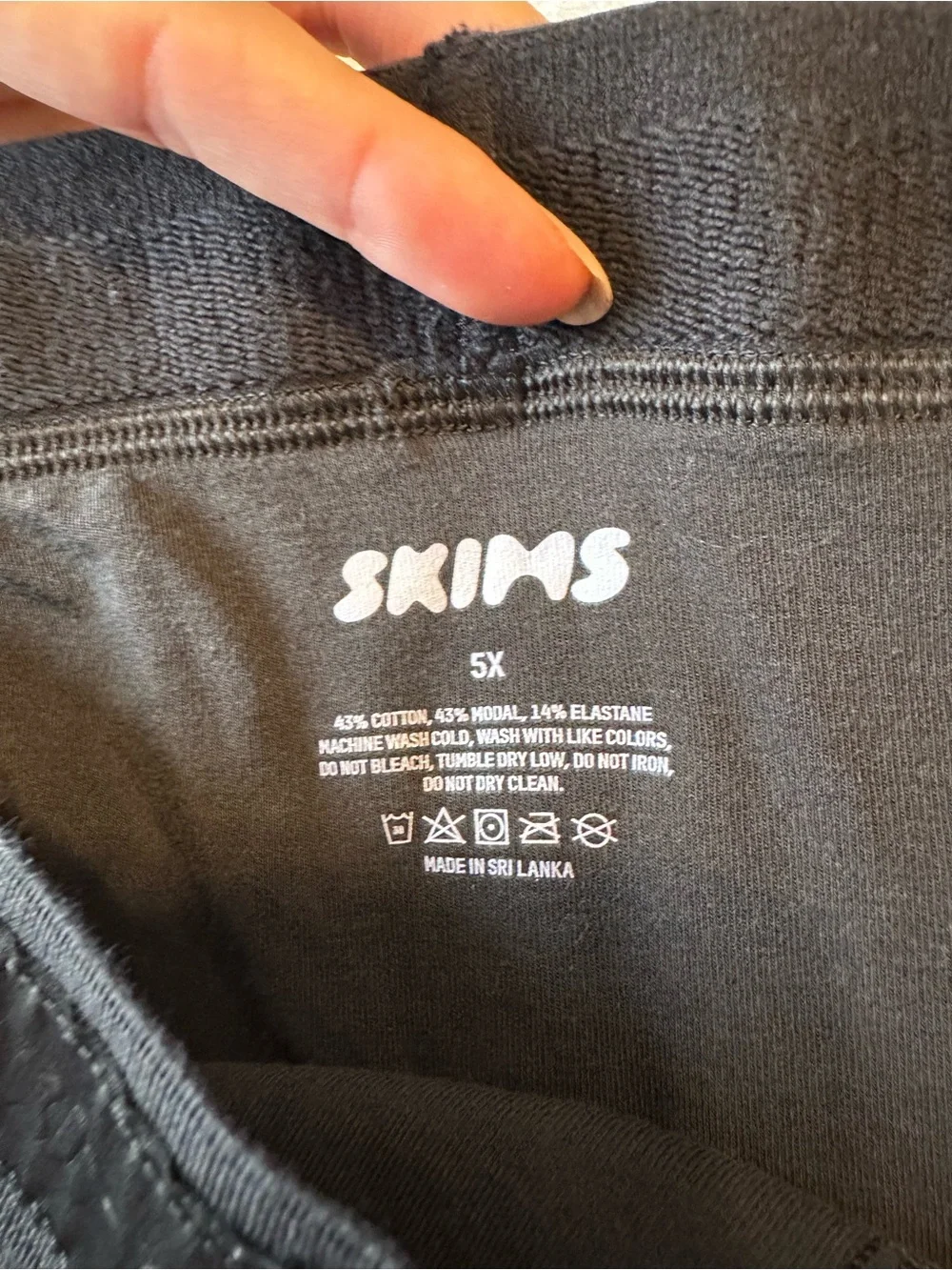 SKIMS new without
