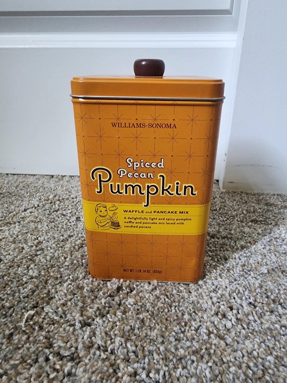 Williams-Sonoma Orange & Brown Spiced Pecan Pumpkin Tin
