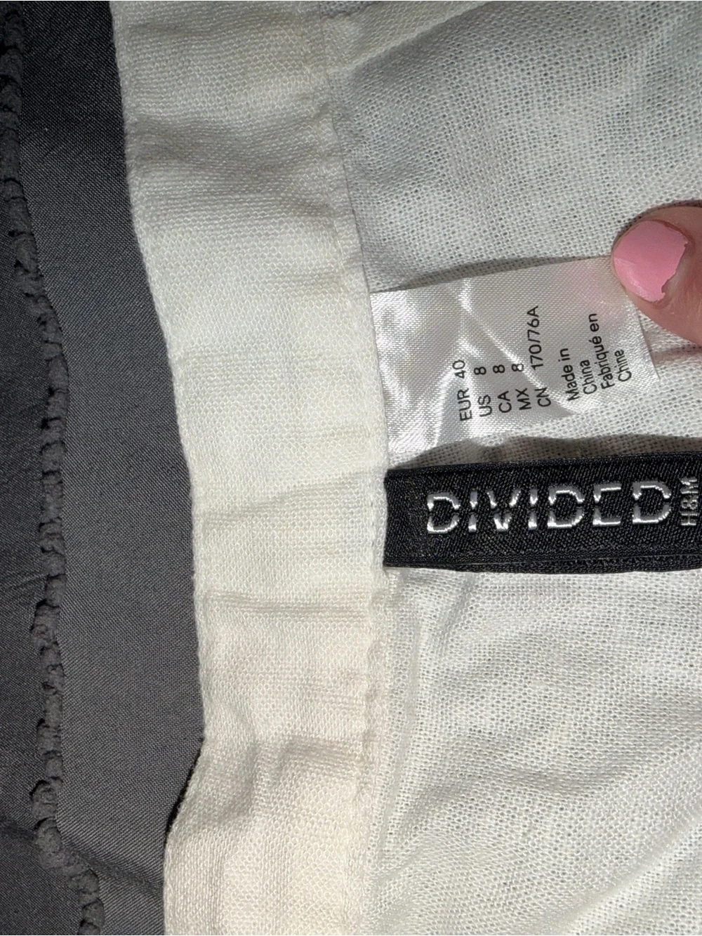 H&M classic white