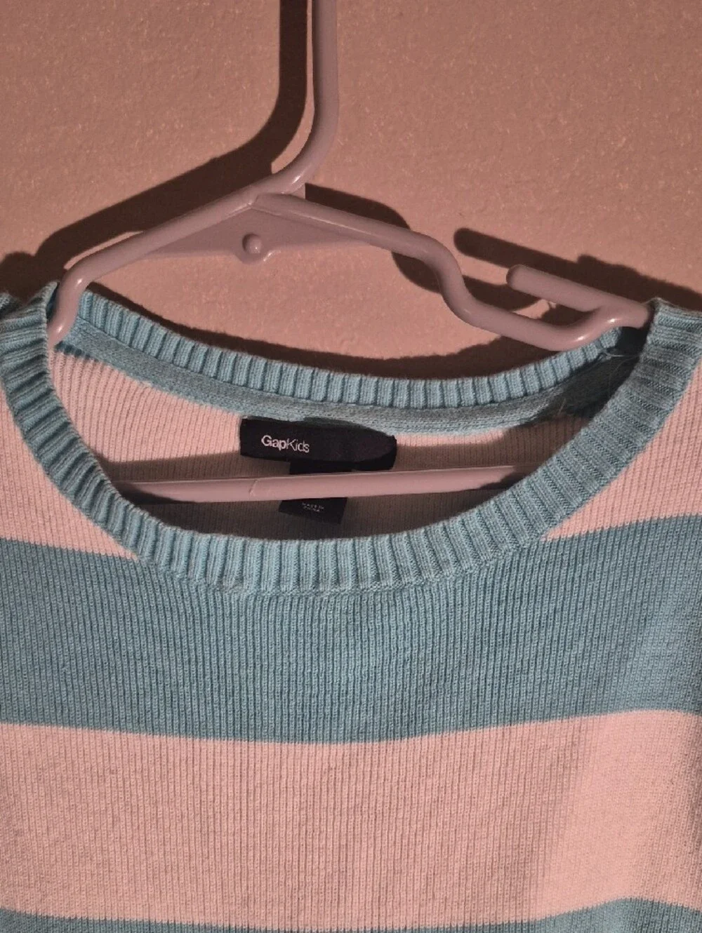 GAP long sleeve