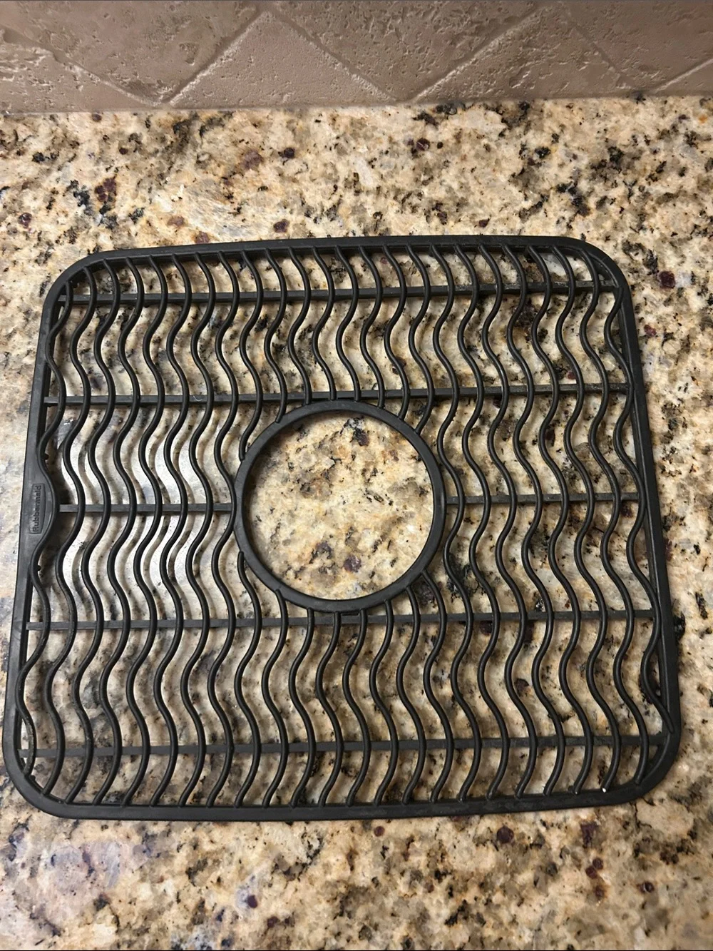Rubbermaid Black Sink Grid with Center Drain Opening