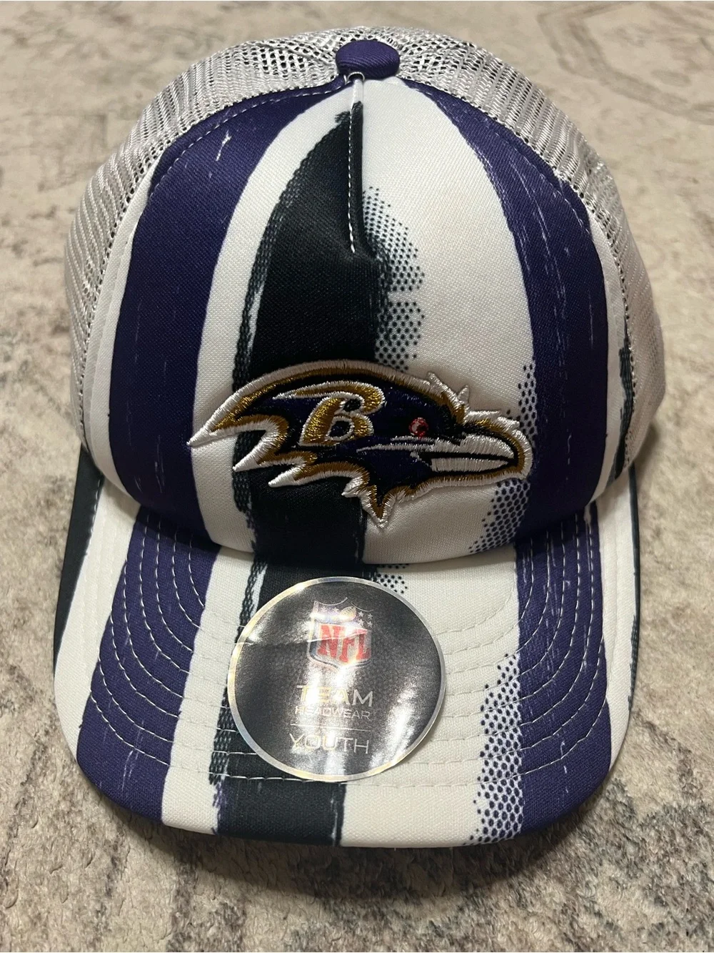youth New Era Baltimore Ravens striped trucker hat SnapBack