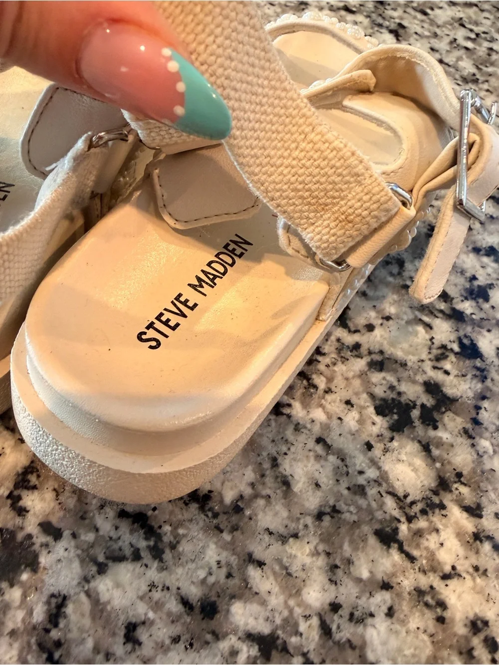 Steve Madden cute sandals