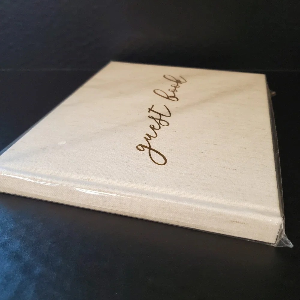 Bloom Daily Planners‎ Guest Book, Gold Linen Wedding Party Retirement Graduation