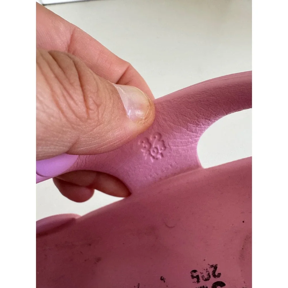 Birkenstock girl's pink Rio Essentials sandal size 32 (US 1-1.5)