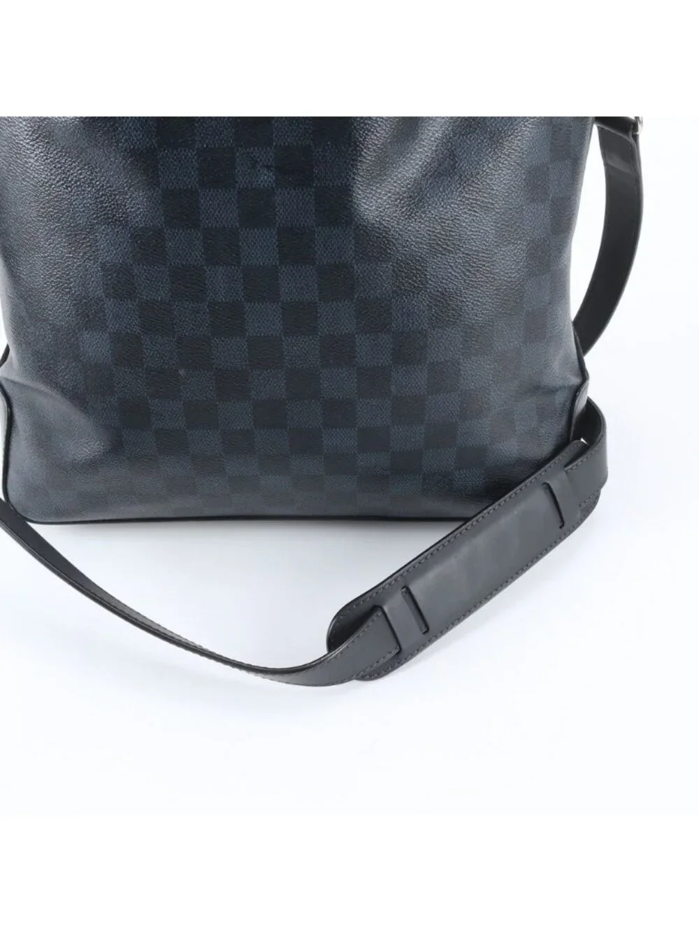 Louis Vuitton this authentic