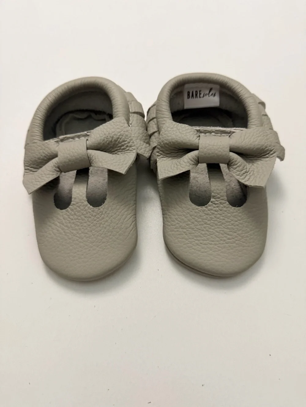 Bare Soles Moccasins Leather Soft Bow Grey Baby 12-18m Size 4