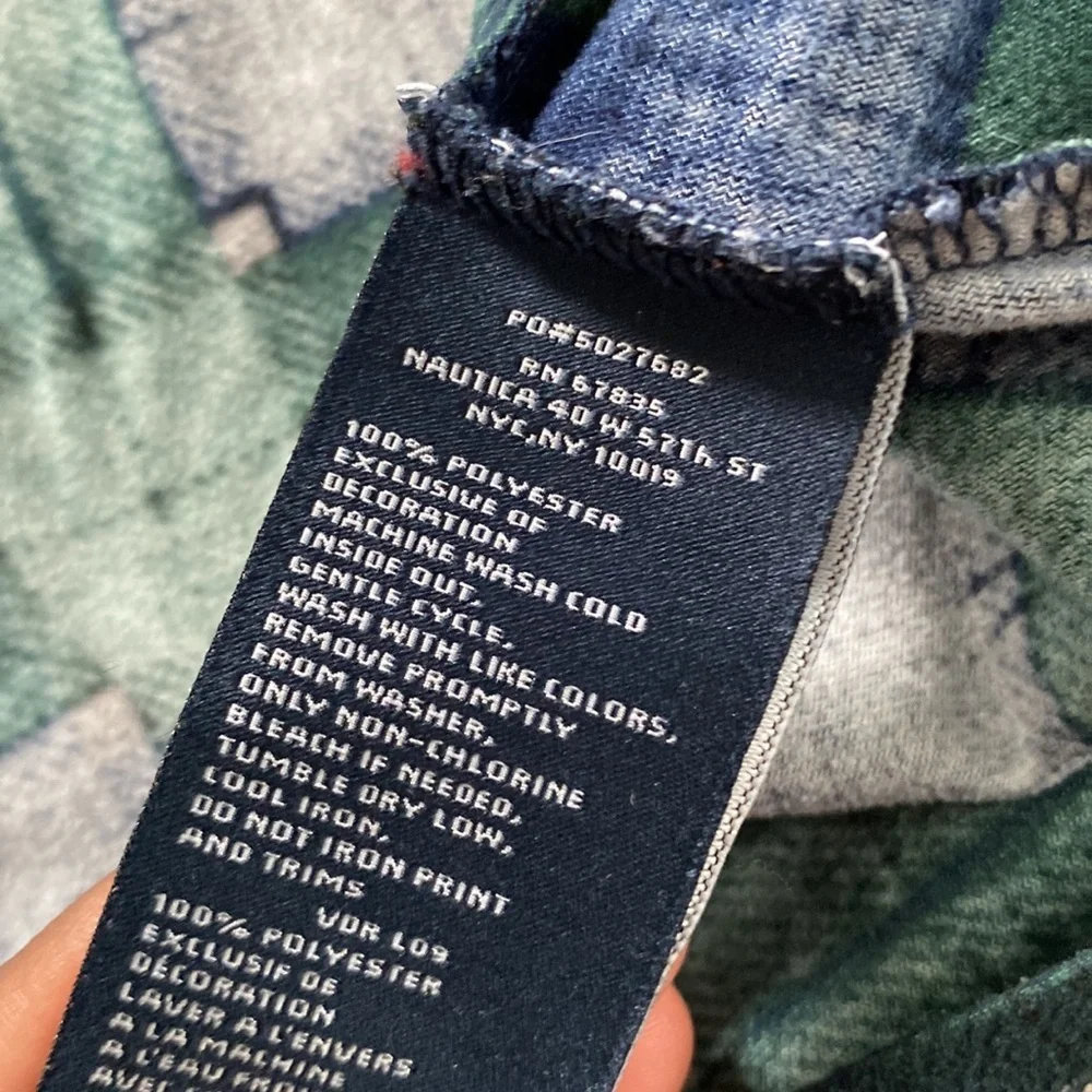 Nautica gently used