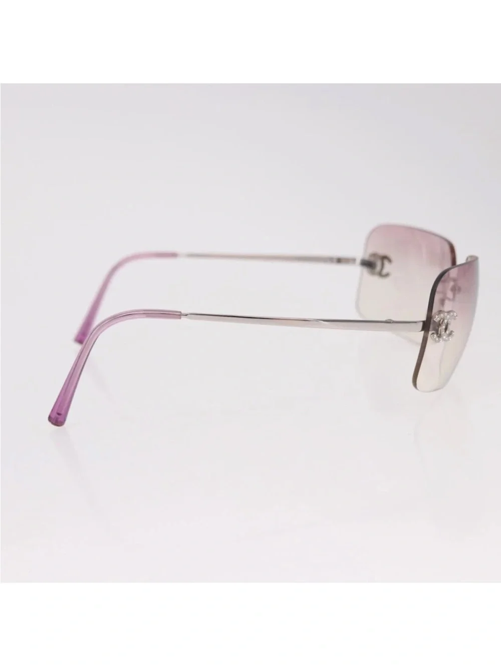 CHANEL elegant rimless