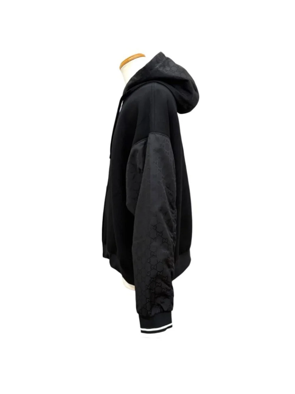 Gucci brand size