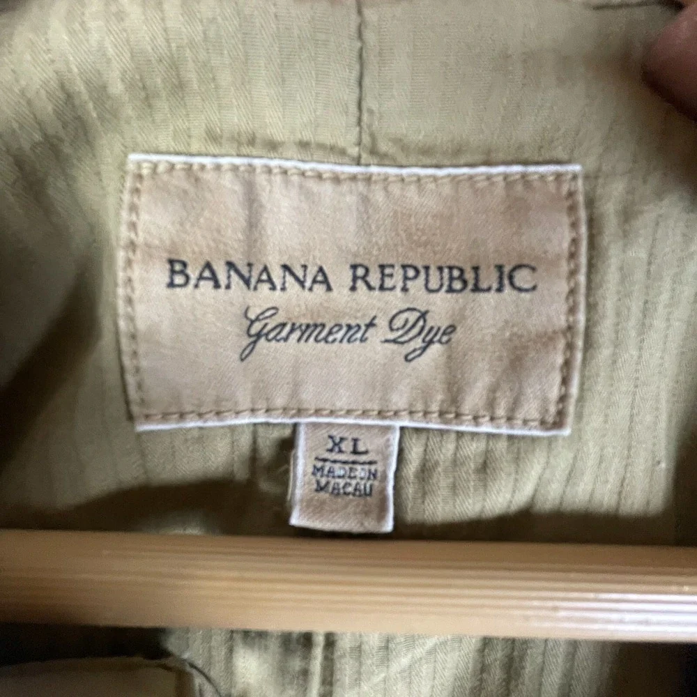 Banana Republic jacket has