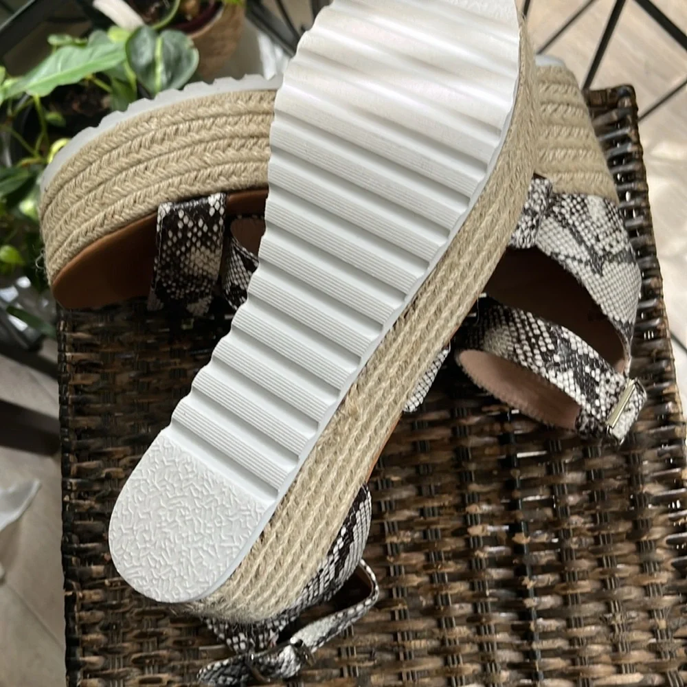AMS faux snake skin espadrille wedge women’s‎ size 10