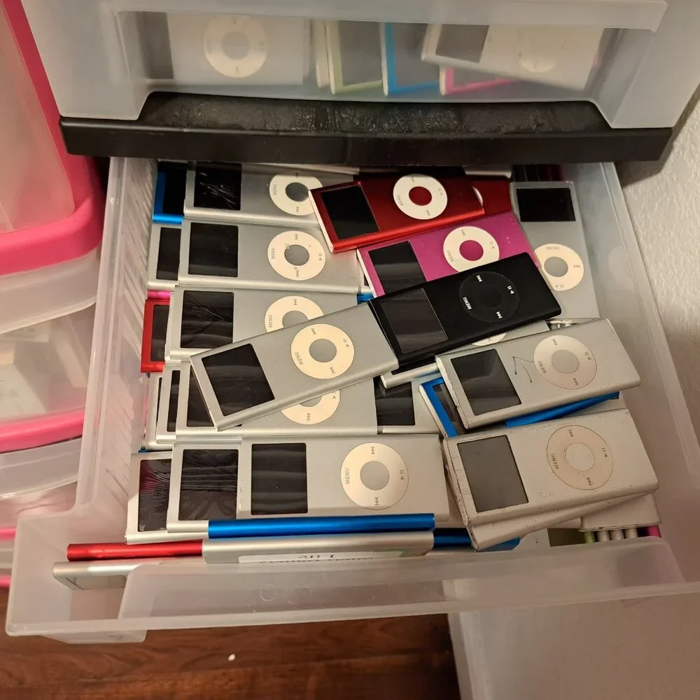 Apple 1st storage