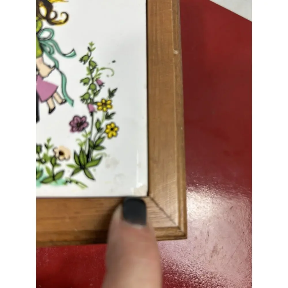 Unbranded vintage holly
