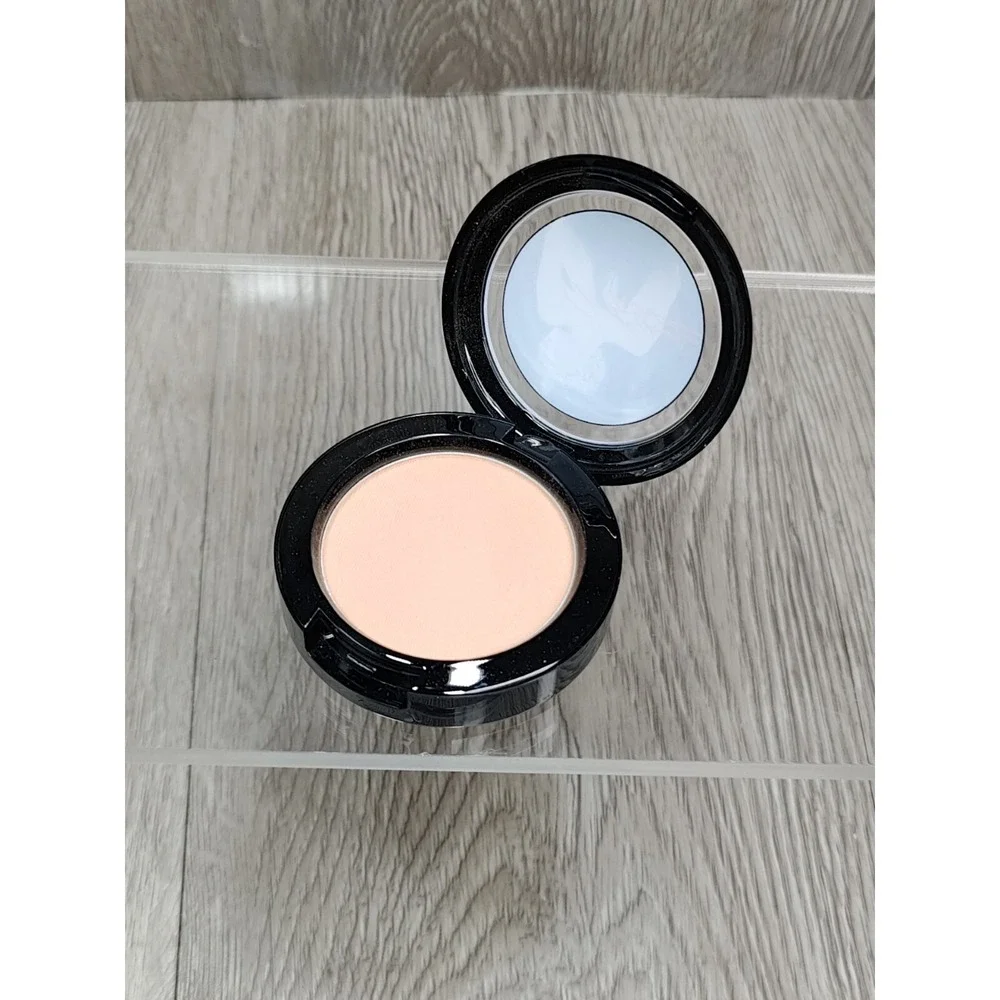 M·A·C new box